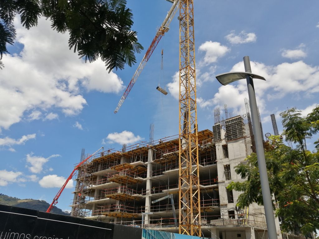 No. 0 Portada de Alquiler y venta de equipo