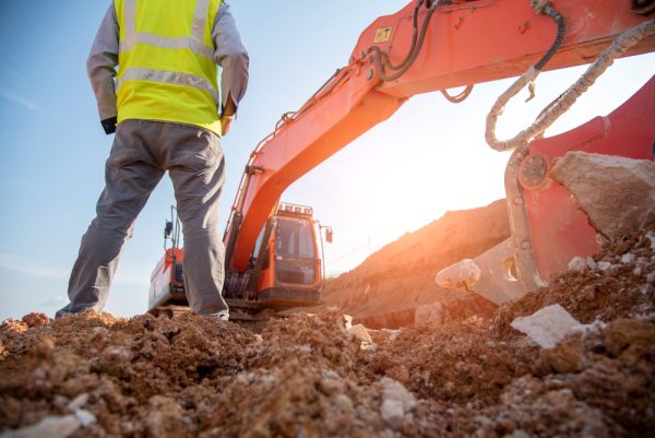♻️ Taller Fundamental Domina el Reglamento de Residuos en Construcción y Demolición.