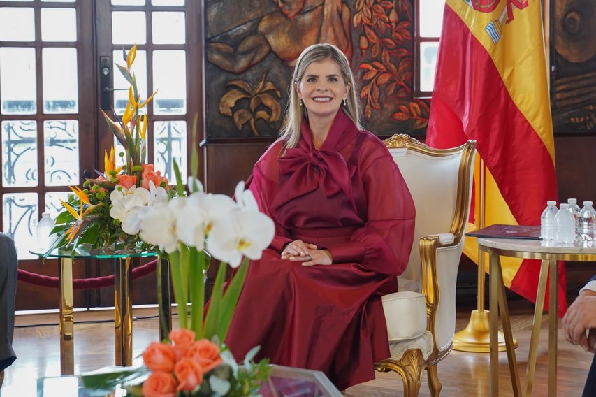 Felicitamos al nuevo Gobierno y hacemos un llamado a trabajar unidos por el país