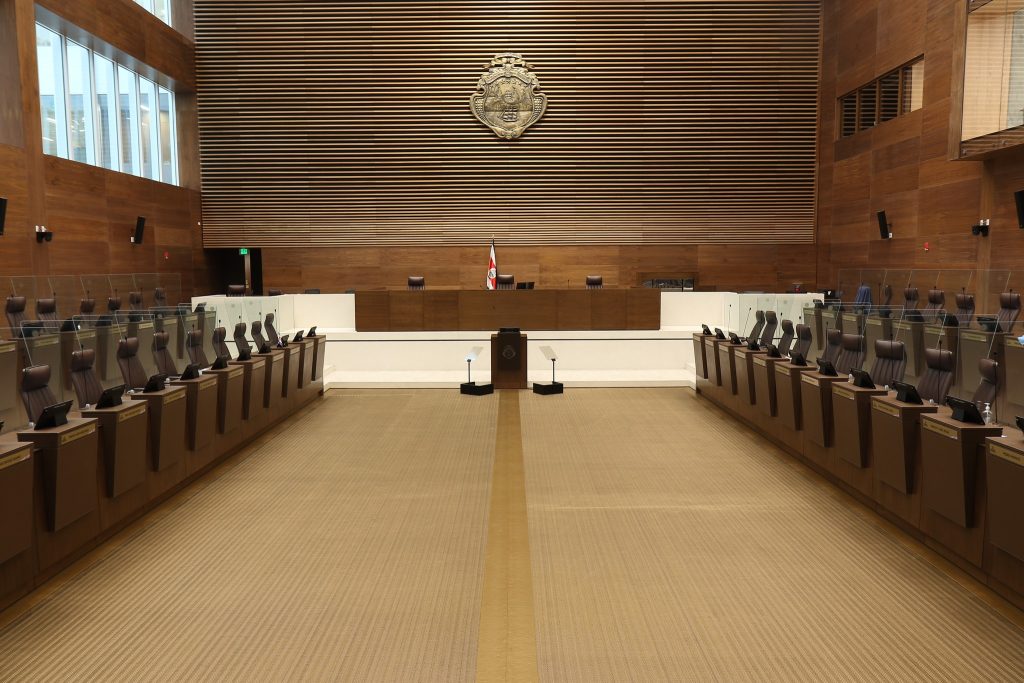Asamblea Legislativa aprueba recorte de 30.000 millones de colones al presupuesto del Banco Hipotecario de la Vivienda